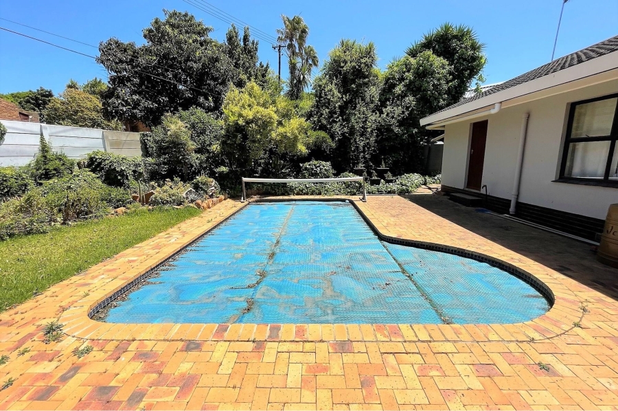 To Let 3 Bedroom Property for Rent in Durbell Western Cape